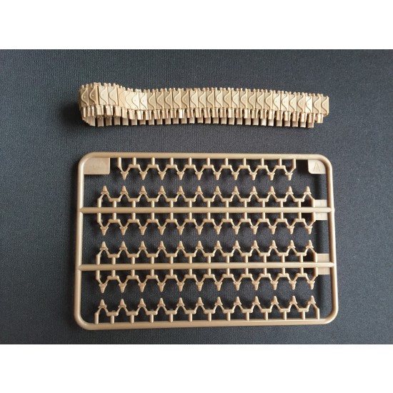 1/35 Duckbills Part 2 for US M4 Sherman Tank T62 Track Links 1/35 Duckbills Part 2 for US M4 Sherman Tank T62 Track Links