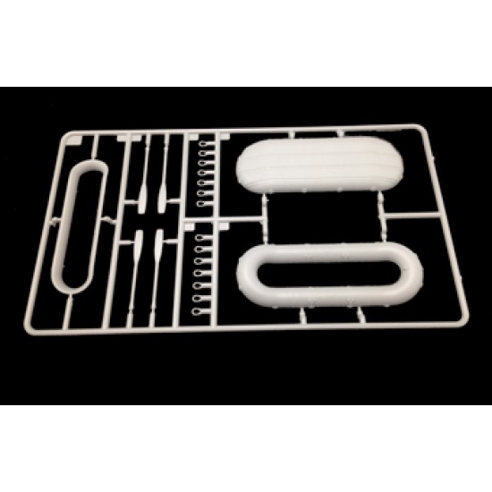 1/35 WWII German Rubber Raft Set (2 in 1) 1/35 WWII German Rubber Raft Set (2 in 1)