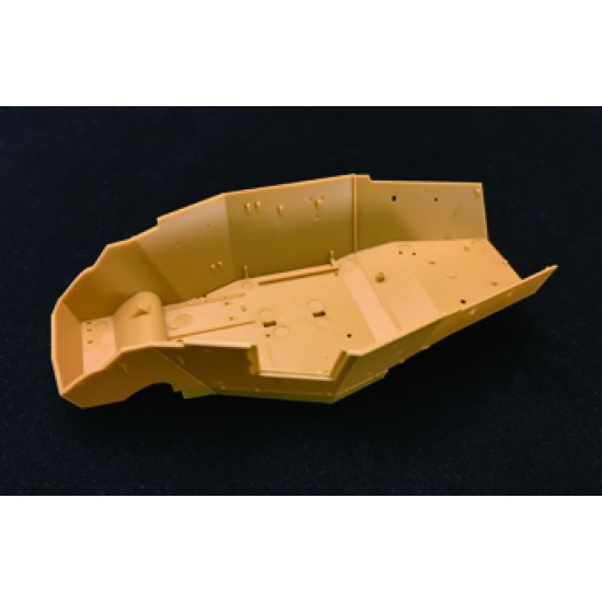 1/35 WWII British Humber Mk.I Scout Car with AFV Crew Set 1/35 WWII British Humber Mk.I Scout Car with AFV Crew Set