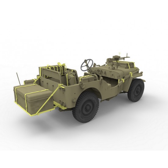 1/35 British Recce and Signals Light Truck (2 kits) w/Crews (5 figures) 1/35 British Recce and Signals Light Truck (2 kits) w/Crews (5 figures)