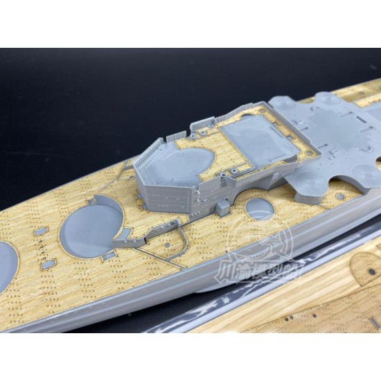 1/350 Scharnhorst 1943 Wooden Deck for Dragon kits #1040 1/350 Scharnhorst 1943 Wooden Deck for Dragon kits #1040