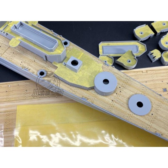 1/350 Des Moines Class Cruiser Salem CA-139 Wooden Deck & Masking for Very Fire #VF350919 1/350 Des Moines Class Cruiser Salem CA-139 Wooden Deck & Masking for Very Fire #VF350919