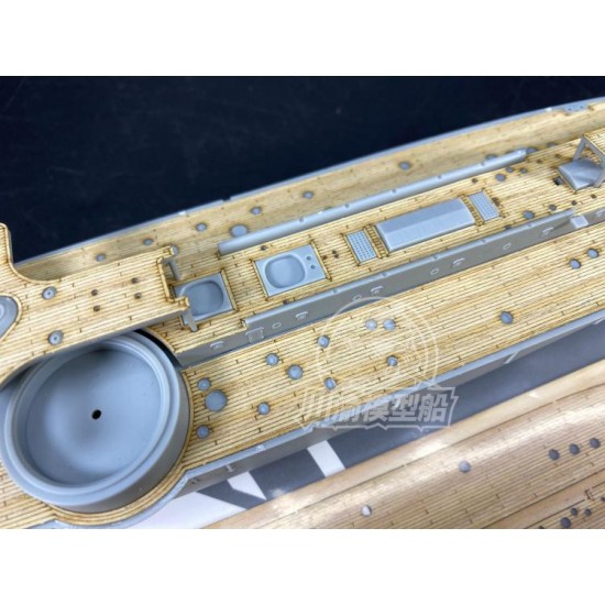 1/350 Chinese Ironclad Dingyuan Wooden Deck w/Chains for Bronco kit #NB5016 1/350 Chinese Ironclad Dingyuan Wooden Deck w/Chains for Bronco kit #NB5016