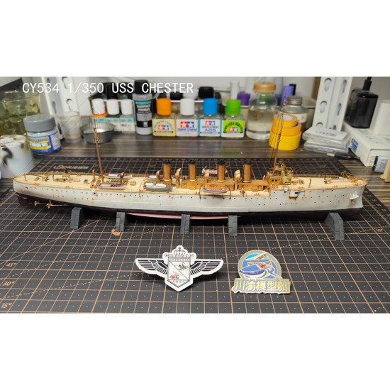 1/350 USS Chester Reconnaissance Cruiser Assembly Ship Kit 1/350 USS Chester Reconnaissance Cruiser Assembly Ship Kit