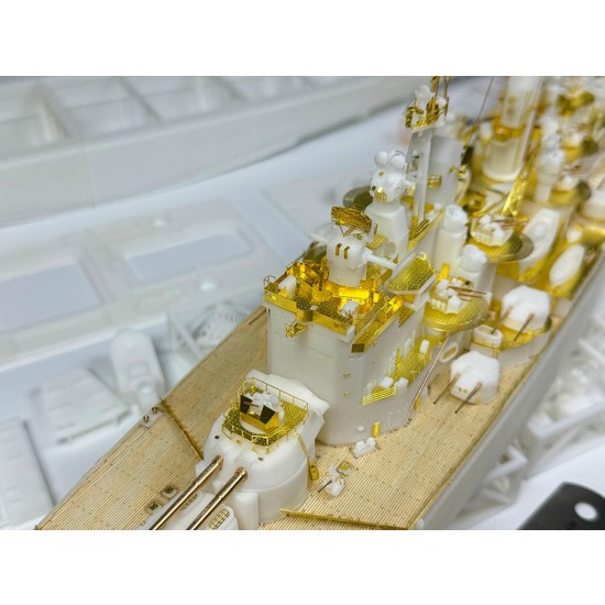1/350 HMS Vanguard Battleships Assembly Kit 1/350 HMS Vanguard Battleships Assembly Kit