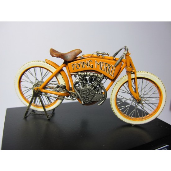 1/35 Flying Merkel Racer Motorcycle with Pilot 1/35 Flying Merkel Racer Motorcycle with Pilot