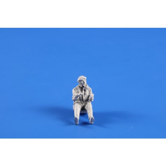 1/48 North American P-51D Mustang Seated Pilot ETO 1/48 North American P-51D Mustang Seated Pilot ETO