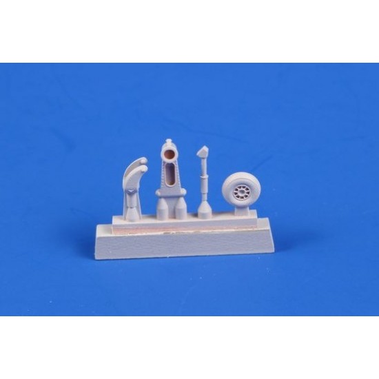 1/48 WWII Italian Reggiane Re 2000 Tailwheel w/Strengthened Leg 1/48 WWII Italian Reggiane Re 2000 Tailwheel w/Strengthened Leg