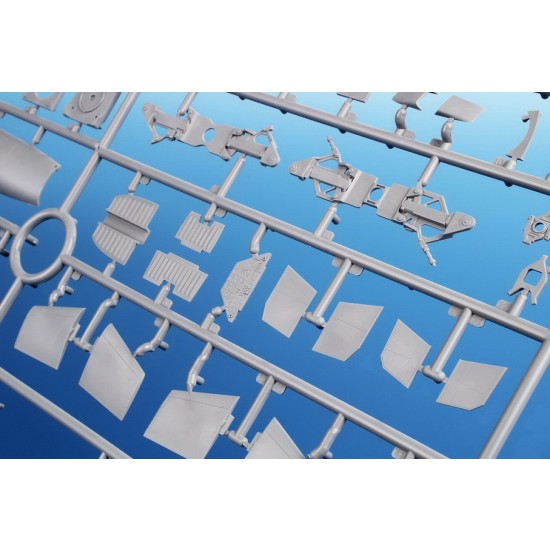 1/32 AH-1G Cobra Marines Hi-Tech Kit 1/32 AH-1G Cobra Marines Hi-Tech Kit