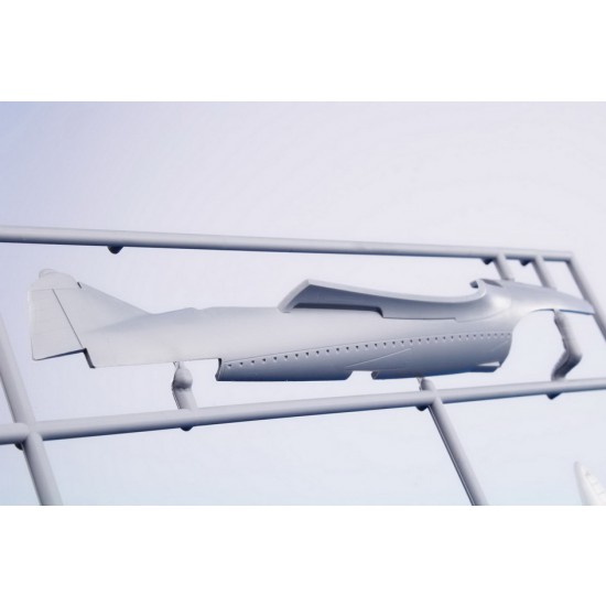 1/48 WWII Bugatti Model 100 Air Racer 1/48 WWII Bugatti Model 100 Air Racer