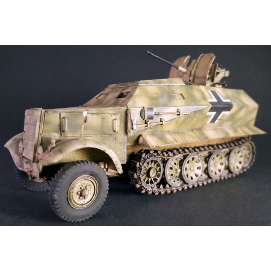 1/35 SdKfz.6 Armoured Field w/2cm Gebirgsflak 38 Conversion set for Trumpeter kit #05530