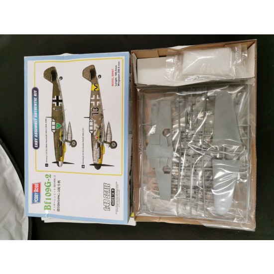 1/48 Messerschmitt Bf-109G-2 (box damaged) 1/48 Messerschmitt Bf-109G-2 (box damaged)