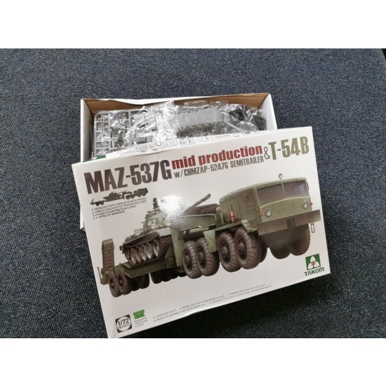 1/72 MAZ-537G w/ChMZAP-5247G Semi-trailer Mid & T-54B (box damaged) 1/72 MAZ-537G w/ChMZAP-5247G Semi-trailer Mid & T-54B (box damaged)