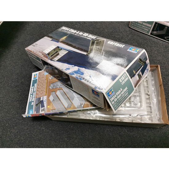 1/35 3M54 Club-K In 40-Feet Variant (box damaged) 1/35 3M54 Club-K In 40-Feet Variant (box damaged)