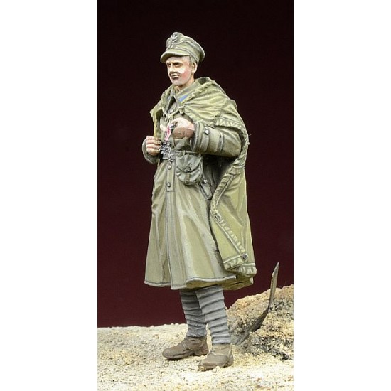 1/35 Polish LWP Infantryman in Berlin 1945 (1 Figure) 1/35 Polish LWP Infantryman in Berlin 1945 (1 Figure)