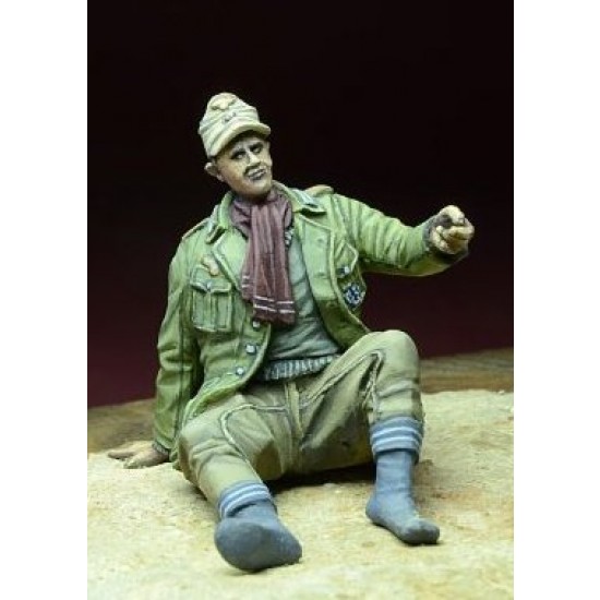 1/35 Afrikakorps POW in North Africa 1941-1943 (1 Figure) 1/35 Afrikakorps POW in North Africa 1941-1943 (1 Figure)