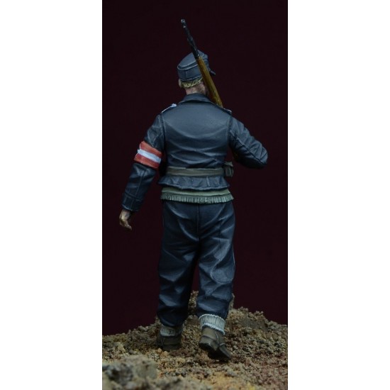 1/35 Hitlerjugend Boy No.2 in Germany 1945 (1 Figure) 1/35 Hitlerjugend Boy No.2 in Germany 1945 (1 Figure)
