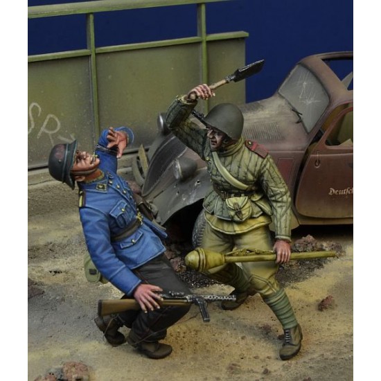 1/35 Hand Fight, Berlin 1945 (2 figures) 1/35 Hand Fight, Berlin 1945 (2 figures)
