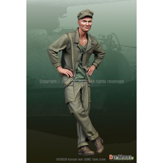 1/35 USMC Tank Crew, Korea War 1950 1/35 USMC Tank Crew, Korea War 1950