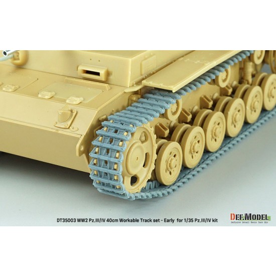 1/35 WWII Pz.III/IV 40cm Workable Track set Early Type for Pz.III/IV kit 1/35 WWII Pz.III/IV 40cm Workable Track set Early Type for Pz.III/IV kit