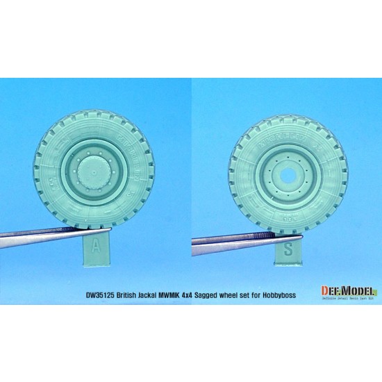 1/35 British Jackal MWMIK 4x4 Sagged Wheel set for HobbyBoss kits 1/35 British Jackal MWMIK 4x4 Sagged Wheel set for HobbyBoss kits
