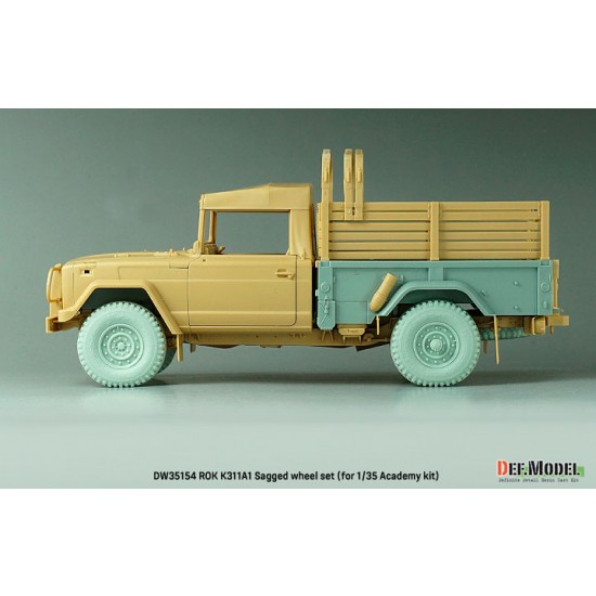 1/35 ROK K311A1 Armoured Truck (KM450) Sagged Wheel set for Academy kits 1/35 ROK K311A1 Armoured Truck (KM450) Sagged Wheel set for Academy kits