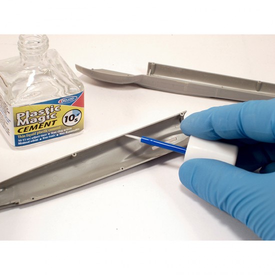 Plastic Magic 10s Cement (40ml) Plastic Magic 10s Cement (40ml)