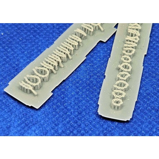 1/35 Chains Straps and Tie Downs 1/35 Chains Straps and Tie Downs