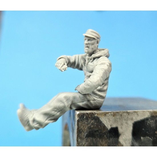 1/35 FJ43 Driver for AK interactive Kit 1/35 FJ43 Driver for AK interactive Kit