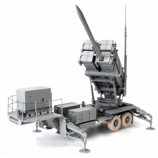 1/35 MIM-104F Patriot Surface-To-Air Missile (SAM) System PAC-3 M901 Launching Station 1/35 MIM-104F Patriot Surface-To-Air Missile (SAM) System PAC-3 M901 Launching Station