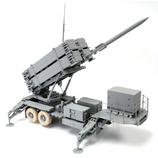 1/35 MIM-104F Patriot Surface-To-Air Missile (SAM) System PAC-3 M901 Launching Station 1/35 MIM-104F Patriot Surface-To-Air Missile (SAM) System PAC-3 M901 Launching Station