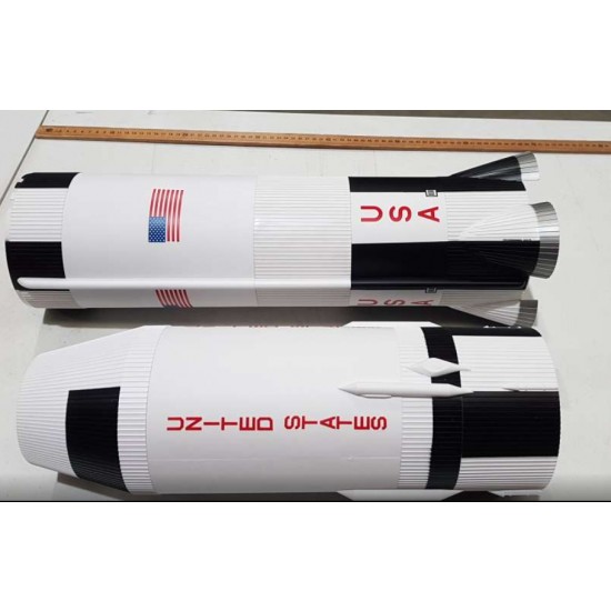 1/72 Apollo 11 Saturn V  (Unassembled Model)