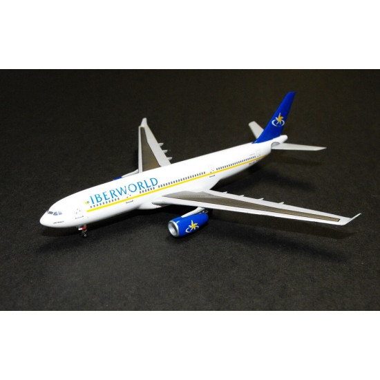Diecast - 1/400 Iberworld Airlines A330-200 EC-IDB Diecast - 1/400 Iberworld Airlines A330-200 EC-IDB