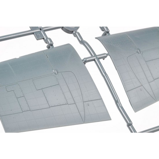 1/48 Midway Dual Combo: US Carrier Based Fighter F4F-3 & F4F-4 Wildcat [Limited Edition]