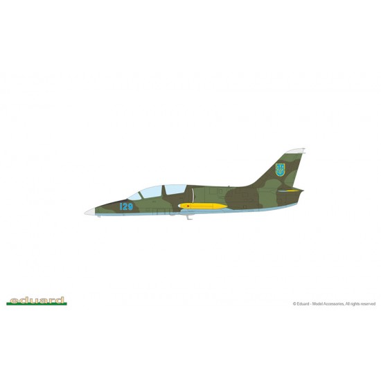1/72 Albatros Dual Combo: Czechoslovak Subsonic Jet Trainer L-39 Albatros 1/72 Albatros Dual Combo: Czechoslovak Subsonic Jet Trainer L-39 Albatros