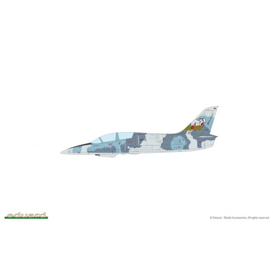 1/72 Albatros Dual Combo: Czechoslovak Subsonic Jet Trainer L-39 Albatros 1/72 Albatros Dual Combo: Czechoslovak Subsonic Jet Trainer L-39 Albatros