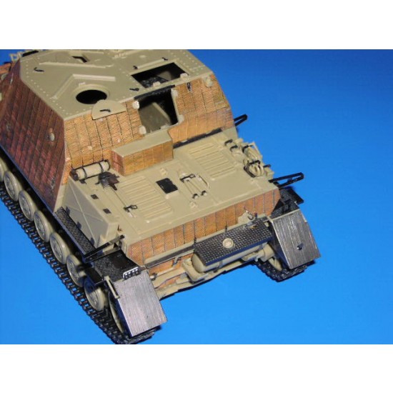 Photo-etched Zimmerit for 1/35 Brummbar for Tamiya kit Photo-etched Zimmerit for 1/35 Brummbar for Tamiya kit