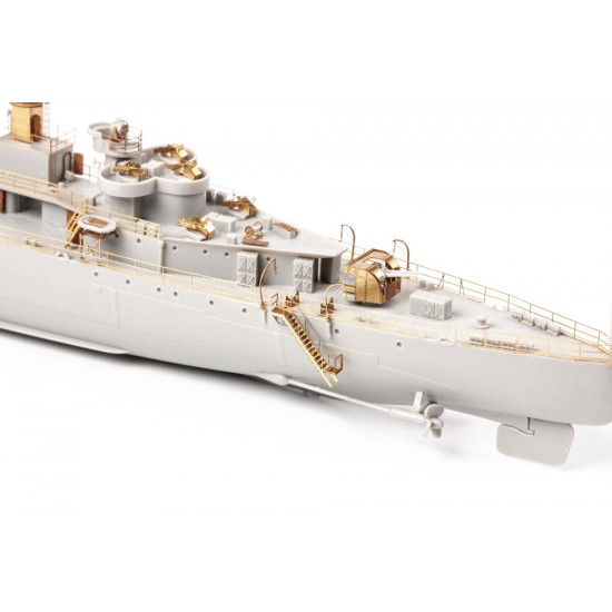 1/350 HMS Colombo Light Cruiser Detail set for Trumpeter kits 1/350 HMS Colombo Light Cruiser Detail set for Trumpeter kits