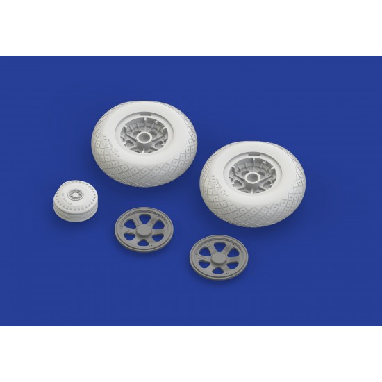 1/32 Republic P-47D Thunderbolt Wheels Set for Hasegawa kit 1/32 Republic P-47D Thunderbolt Wheels Set for Hasegawa kit
