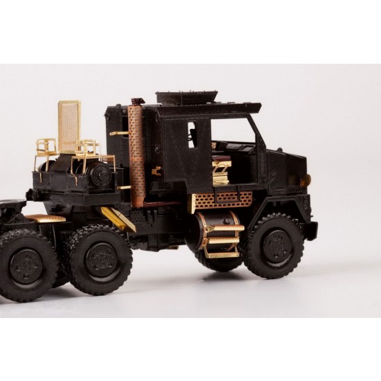 1/72 Oshkosh M1070 & M1000 Heavy Tractor w/D9R Detail Set (PE Sheets) for Takom Models 1/72 Oshkosh M1070 & M1000 Heavy Tractor w/D9R Detail Set (PE Sheets) for Takom Models