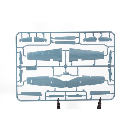 1/48 USAAF P-51B Mustang with Standard Birdcage Canopy [ProfiPACK]