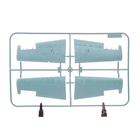 1/48 Grumman FM-2 Wildcat Aircraft Carrier-based Fighter [Profipack]