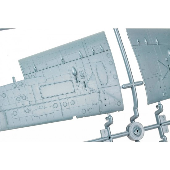 1/48 Grumman FM-2 Wildcat Aircraft Carrier-based Fighter [Profipack]