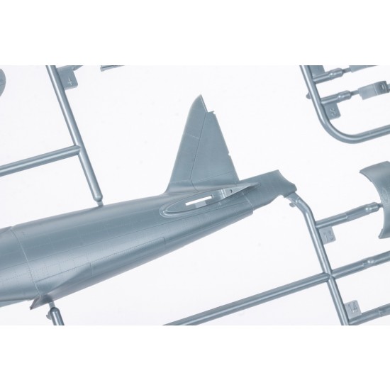1/48 WWII Japanese Mitsubishi A6M2 Zero Type 21 [ProfiPACK]