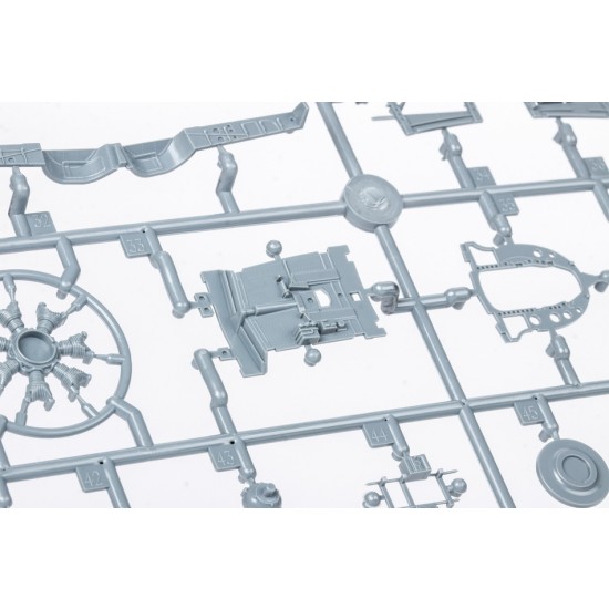 1/48 WWII Japanese Mitsubishi A6M2 Zero Type 21 [ProfiPACK]