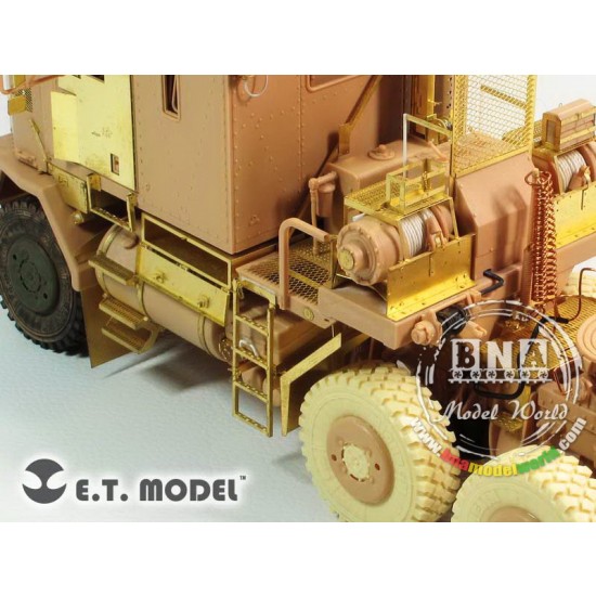 1/35 Modern US M1070 Truck Tractor Upgrade PE set for HobbyBoss kit 85502 1/35 Modern US M1070 Truck Tractor Upgrade PE set for HobbyBoss kit 85502