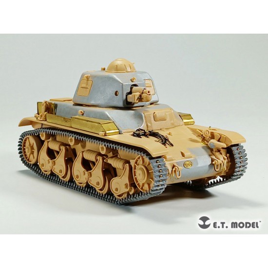 1/35 WWII French Renault R35 Light Infantry Tank Workable Track for Tamiya kits 1/35 WWII French Renault R35 Light Infantry Tank Workable Track for Tamiya kits