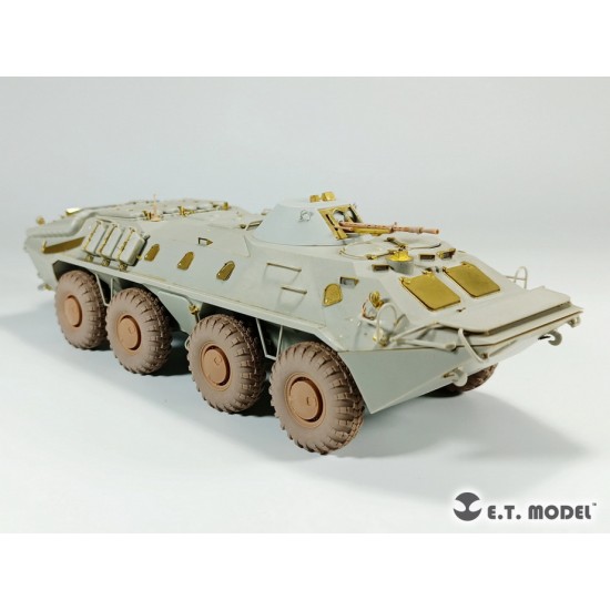 1/35 Russian BTR-70 APC Sagged Wheels for Trumpeter Kit 1/35 Russian BTR-70 APC Sagged Wheels for Trumpeter Kit