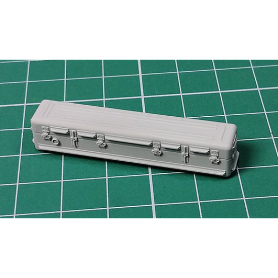 1/35 2x Modern FIM-92 Stinger Missile Case (W: 10.5mm, L: 48.5mm, H: 9.8mm) 1/35 2x Modern FIM-92 Stinger Missile Case (W: 10.5mm, L: 48.5mm, H: 9.8mm)