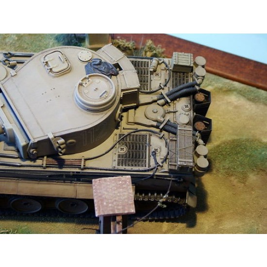 1/35 Towing Cable for PzKpfw.VI Tiger Ausf.E Tank 1/35 Towing Cable for PzKpfw.VI Tiger Ausf.E Tank